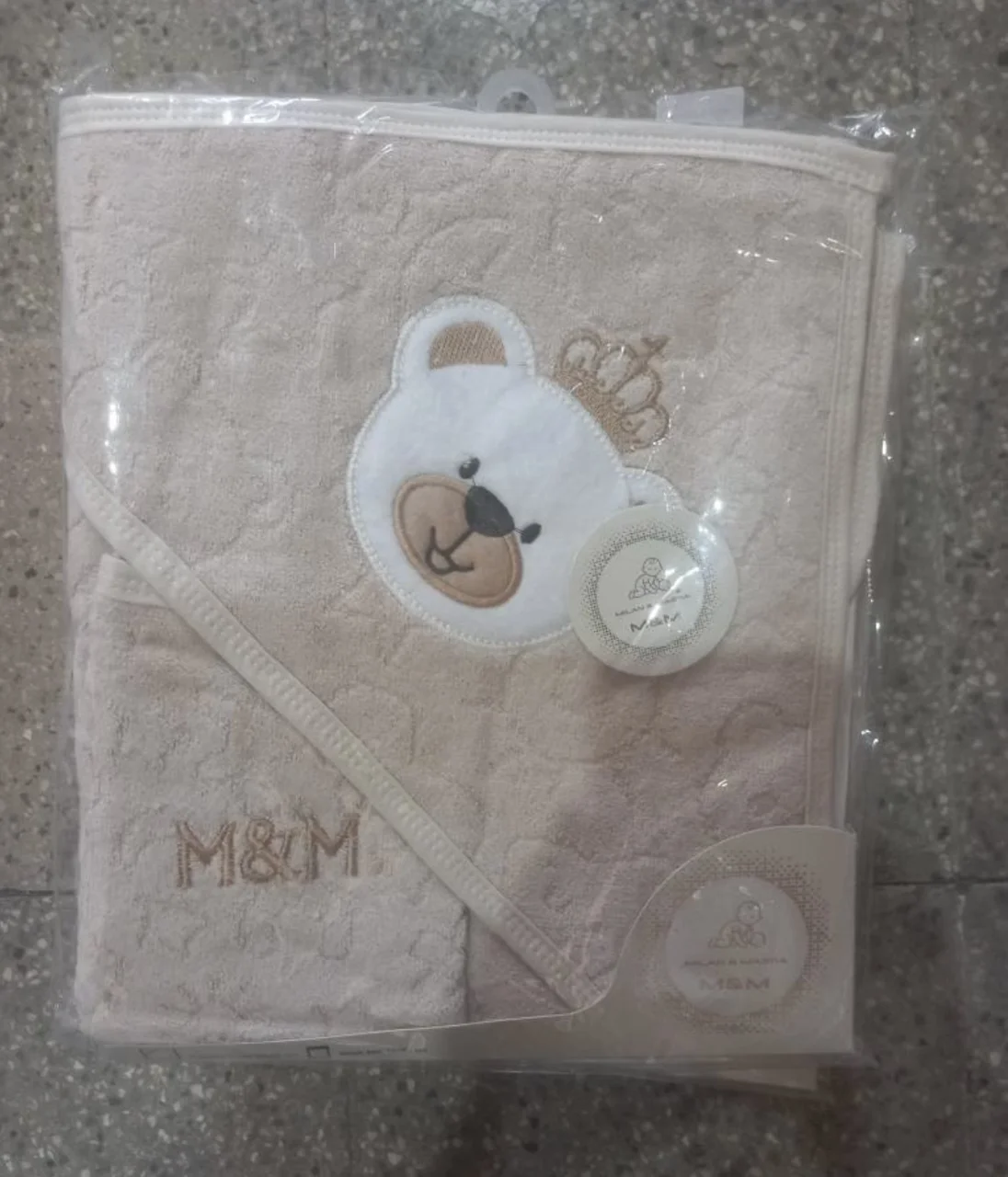 مدل: خرس تاج